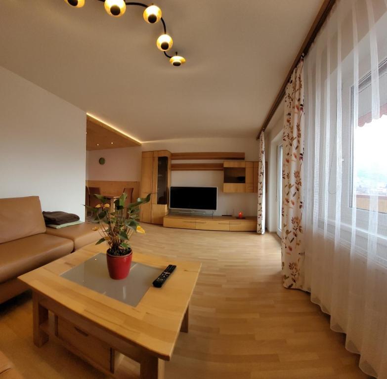 Alpen Appart Bludenz City 外观 照片